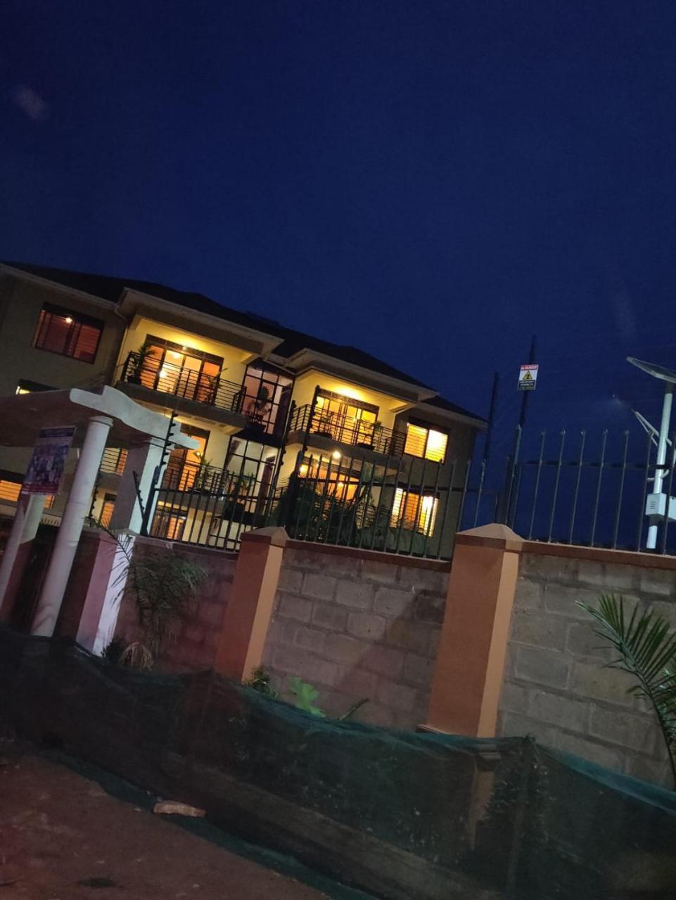 Kampala Suburbs Apartment Exteriér fotografie